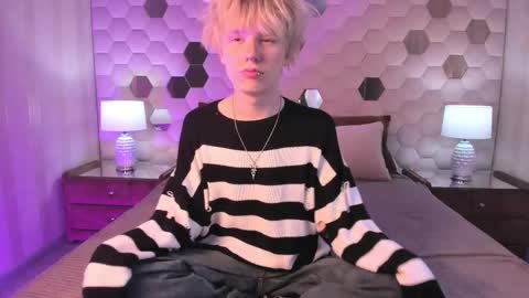 Kevin online show from November 9, 8:29 pm