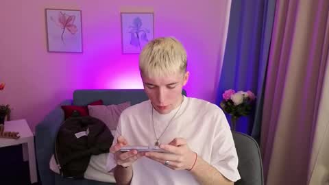 Kevin online show from March 5, 9:05 am