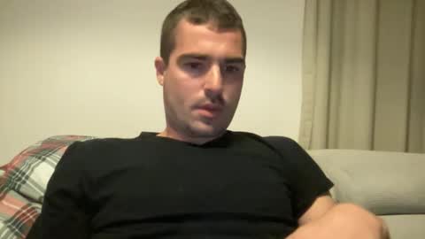 kevinpillobello online show from November 24, 4:51 pm