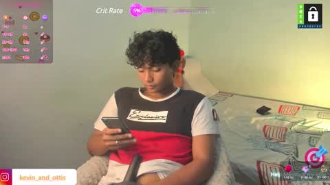 Snapshot of kevinxlvx chatting on December 31, 8:56 pm kevin and ottis online show from December 31, 8:56 pm