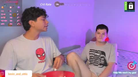 Snapshot of kevinxlvx chatting on January 5, 8:52 pm kevin and ottis online show from January 5, 8:52 pm