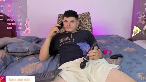 kevin and ottis online show from March 13, 11:22 pm