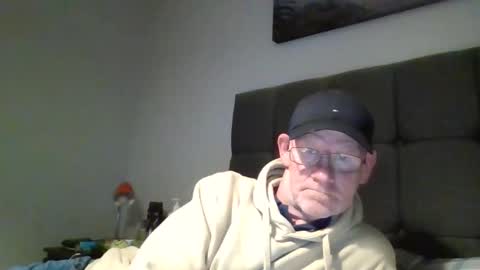 kevlooking4sez online show from November 8, 11:36 pm