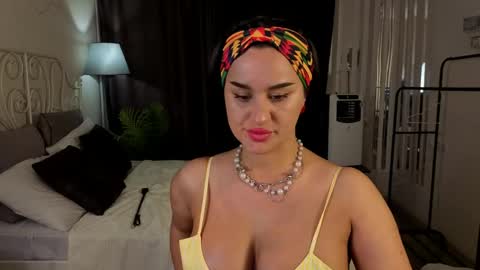 key_of_lust_ online show from May 7, 1:33 am