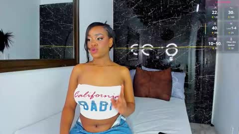 Snapshot of keyla_knowles chatting on March 16, 10:36 pm Keyla Knowles online show from March 16, 10:36 pm