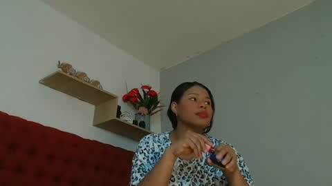 Snapshot of keyla_mejia chatting on April 23, 12:29 pm Keyla online show from April 23, 12:29 pm