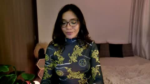 Snapshot of keylamiller1 chatting on January 4, 1:10 am Keyla online show from January 4, 1:10 am