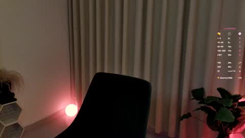 Snapshot of keylamiller1 chatting on March 2, 2:08 am Keyla online show from March 2, 2:08 am