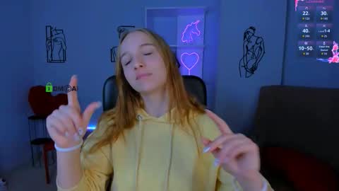 Snapshot of keylas_moan chatting on October 18, 5:54 am Keylas online show from October 18, 5:54 am