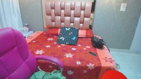 keyra_miller online show from January 20, 1:28 am