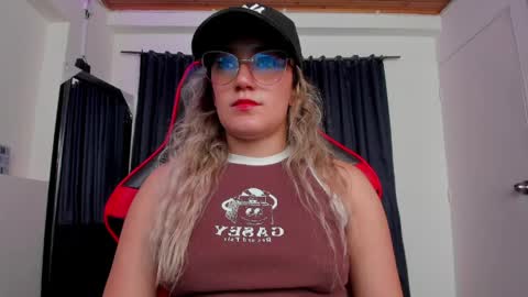 Keyth  online show from March 27, 9:03 pm