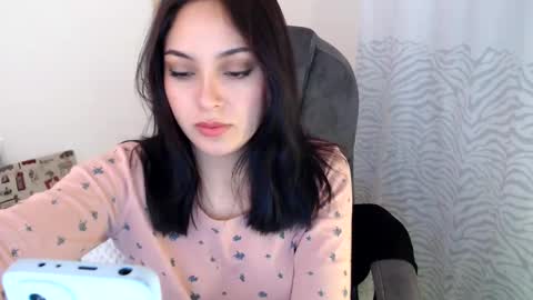 Snapshot of khal_girl chatting on February 9, 6:37 pm Liss online show from February 9, 6:37 pm