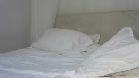 Snapshot of khalidnatasha chatting on January 1, 6:27 pm khalidnatasha online show from January 1, 6:27 pm