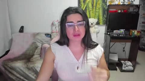 Khalifa Kasumi online show from April 25, 5:21 am