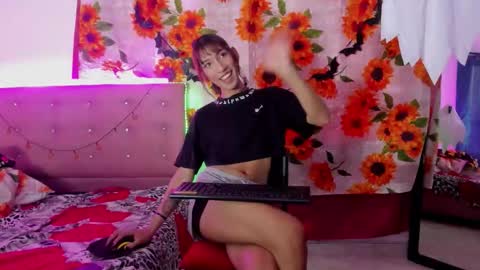 Khandyz online show from October 18, 10:10 pm