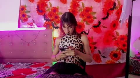 Khandyz online show from October 26, 6:14 pm