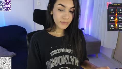 Snapshot of kharelys_777 chatting on March 7, 7:19 am Karelys M. online show from March 7, 7:19 am