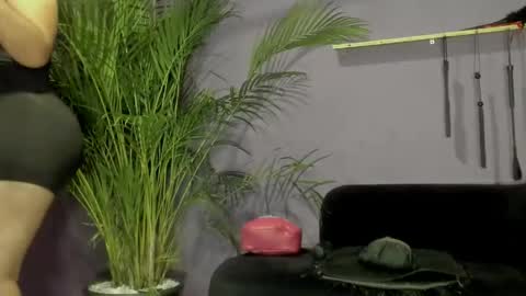 Kathe Hot online show from April 30, 7:31 pm