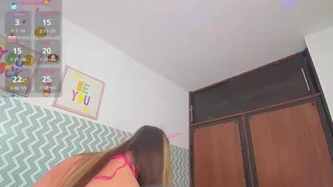 Snapshot of kheny_rose chatting on September 23, 12:19 pm Ros online show from September 23, 12:19 pm