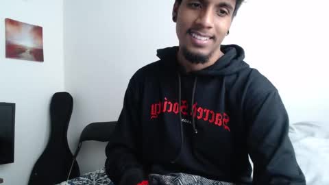 khevinlopezonig online show from October 10, 8:19 pm