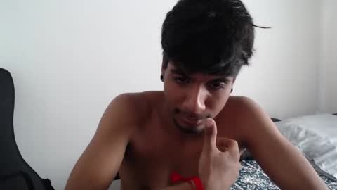 khevinlopezonig online show from October 16, 7:59 pm