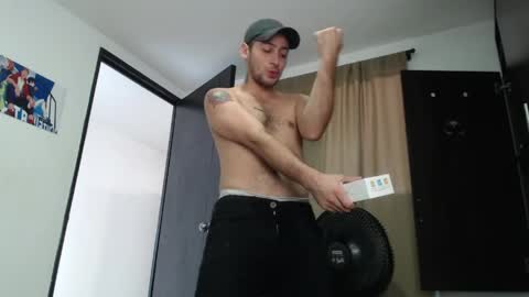 khevinlopezonig online show from March 30, 3:35 pm