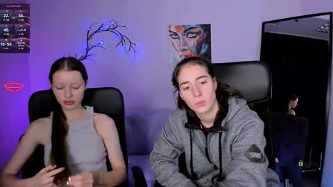 khloebeauty online show from November 9, 8:18 pm