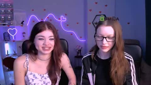 Snapshot of khloebeauty chatting on February 21, 8:21 pm khloebeauty online show from February 21, 8:21 pm