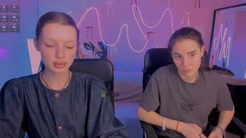 Snapshot of khloebeauty chatting on March 24, 8:36 pm khloebeauty online show from March 24, 8:36 pm