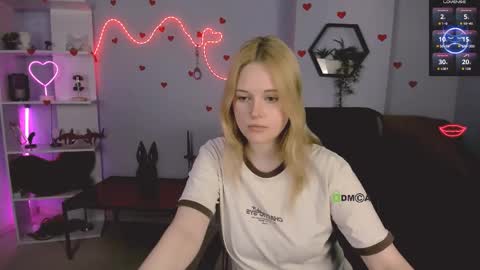 khloebeauty online show from May 15, 12:23 pm
