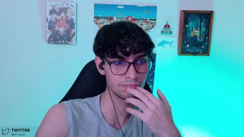 khozler_ online show from May 22, 3:46 am