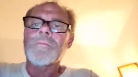 khrisdm48 online show from February 12, 4:29 am