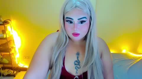 kiacum4u online show from February 10, 2:59 am