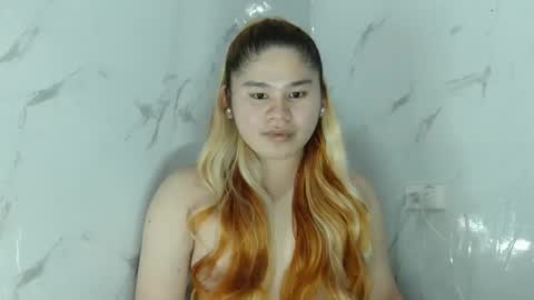 Your SweetGirl Ts online show from December 7, 9:11 pm