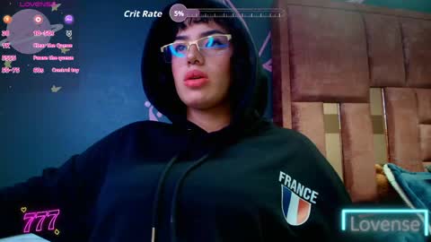 KIARA FOX online show from May 12, 9:01 pm