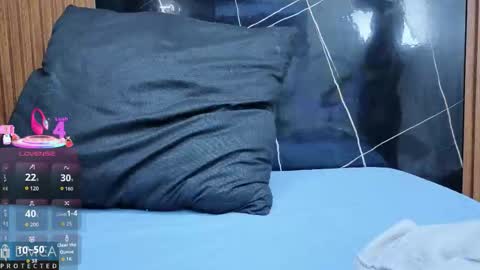 Snapshot of kiara_zahiri_ chatting on October 27, 11:03 am Kiara Zahiri online show from October 27, 11:03 am