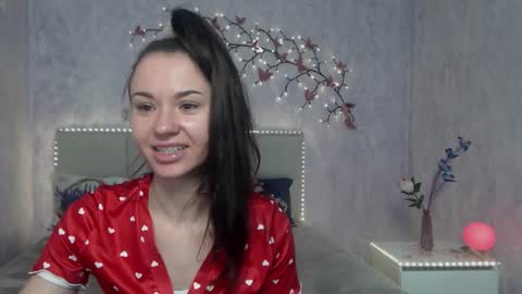 Kara online show from February 23, 6:49 pm