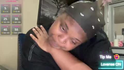 Snapshot of kiarasugars chatting on February 11, 2:49 am KiaraSugars online show from February 11, 2:49 am