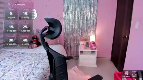 Snapshot of kiarielle chatting on July 2, 8:26 pm Kiarielle online show from July 2, 8:26 pm