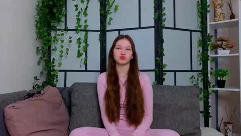 Melvi online show from February 10, 7:45 am