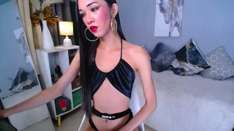 Snapshot of kieramoore chatting on February 24, 9:21 am kieramoore online show from February 24, 9:21 am