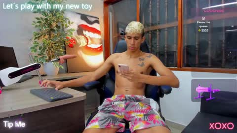 Snapshot of kieran_derek chatting on January 31, 2:26 am Kieran Derek online show from January 31, 2:26 am