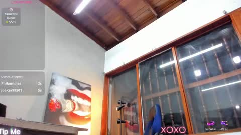 Snapshot of kieran_derek chatting on February 19, 6:33 am Kieran Derek online show from February 19, 6:33 am