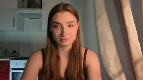 Ola my name is Lissa  Lets hit 10 Thumbs Up together   online show from May 11, 2:34 pm