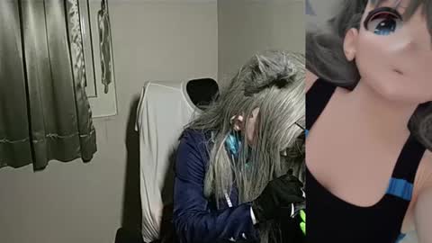 Snapshot of kighabit chatting on November 4, 5:01 pm kighabit online show from November 4, 5:01 pm