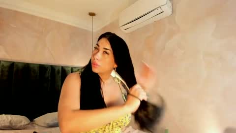 Kim online show from May 27, 2:19 am