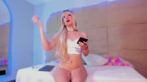 kiimcooperr online show from October 20, 10:27 am