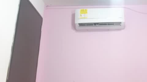 Snapshot of kiitty_horny_ chatting on October 2, 12:45 pm Melody online show from October 2, 12:45 pm