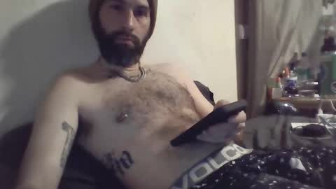 Snapshot of kiki1458 chatting on January 6, 11:58 am kiki1458 online show from January 6, 11:58 am