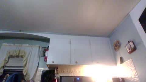 Snapshot of kiki_50xxx chatting on April 7, 1:17 am Kiki online show from April 7, 1:17 am